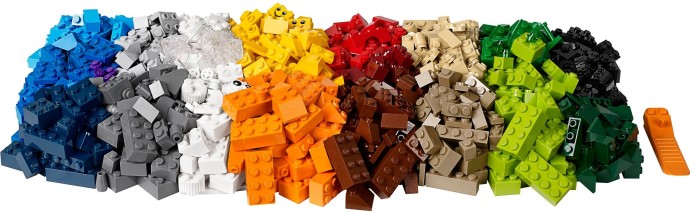 LEGO Bricks and More Creative Suitcase (10682)