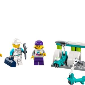 LEGO City Electric Scooters & Charging Dock (40526)