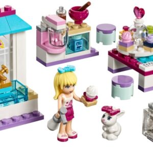 LEGO Friends Stephanie's Friendship Cakes (41308)