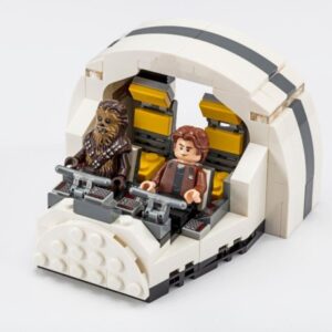 LEGO Star Wars Millennium Falcon Cockpit (75512)