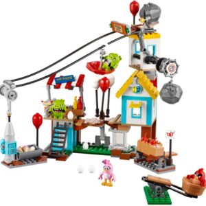 LEGO The Angry Birds Movie Pig City Teardown (75824)