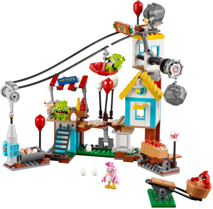 LEGO The Angry Birds Movie Pig City Teardown (75824)