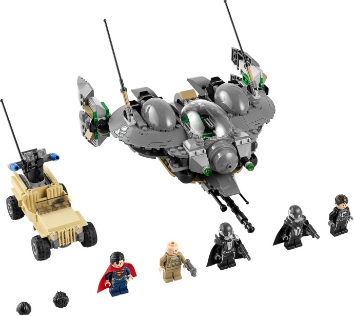 LEGO DC Comics Super Heroes Superman: Battle of Smallville (76003)